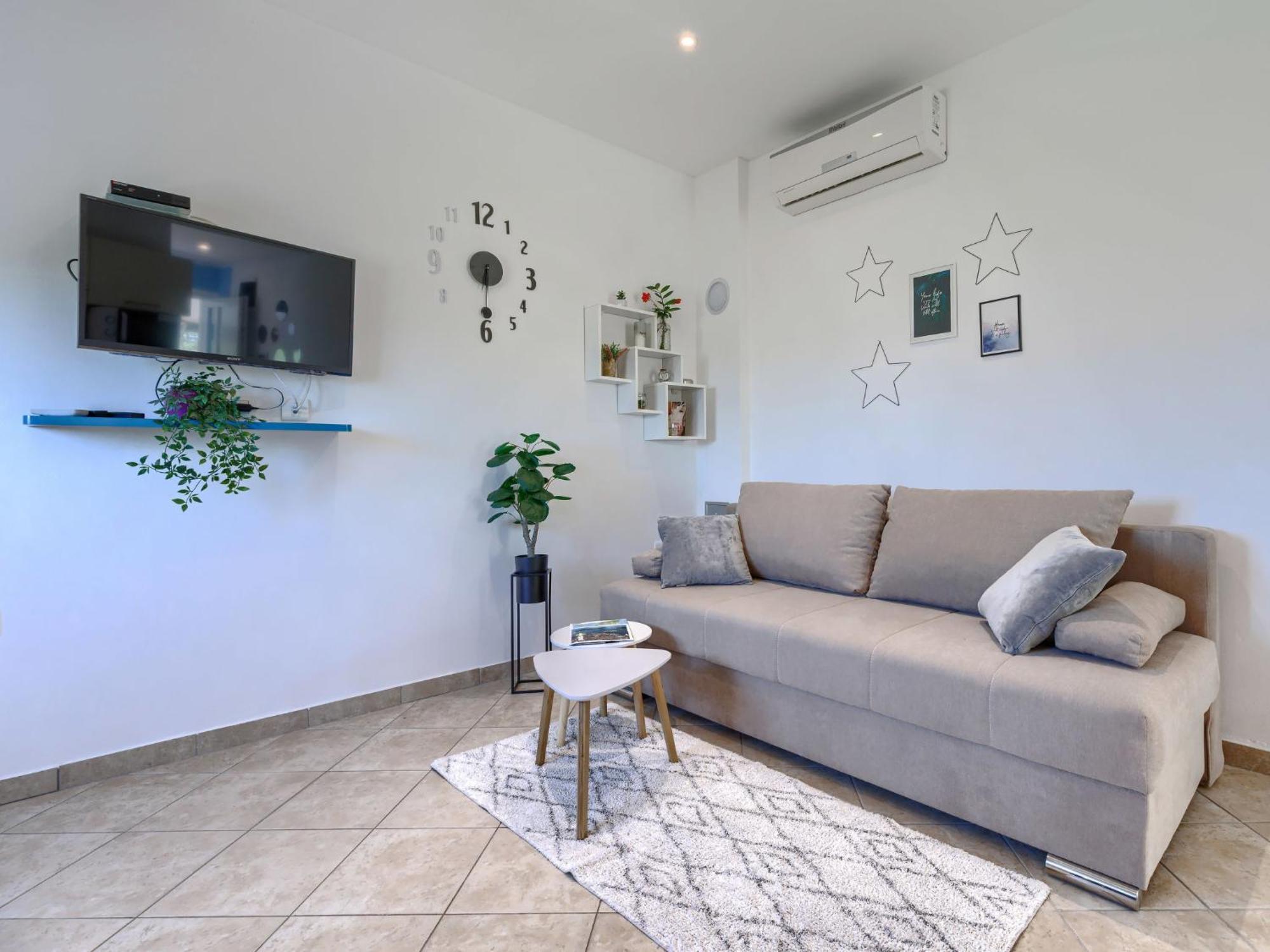 Branka By Interhome Ferienhaus Štinjan